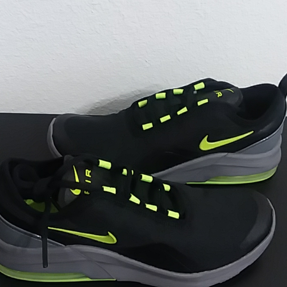 Boys Air Max